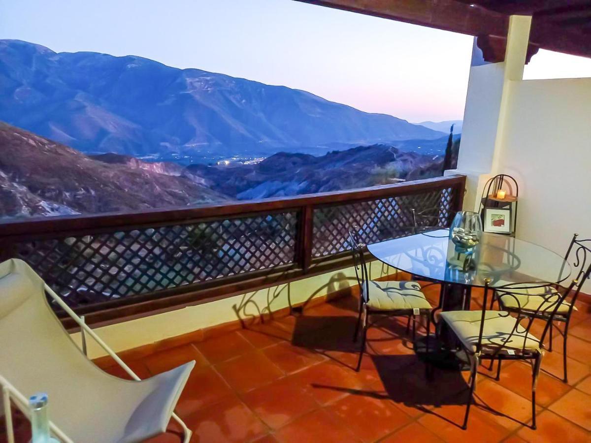 Apartamento En El Corazon De Las Alpujarras Carataunas Εξωτερικό φωτογραφία